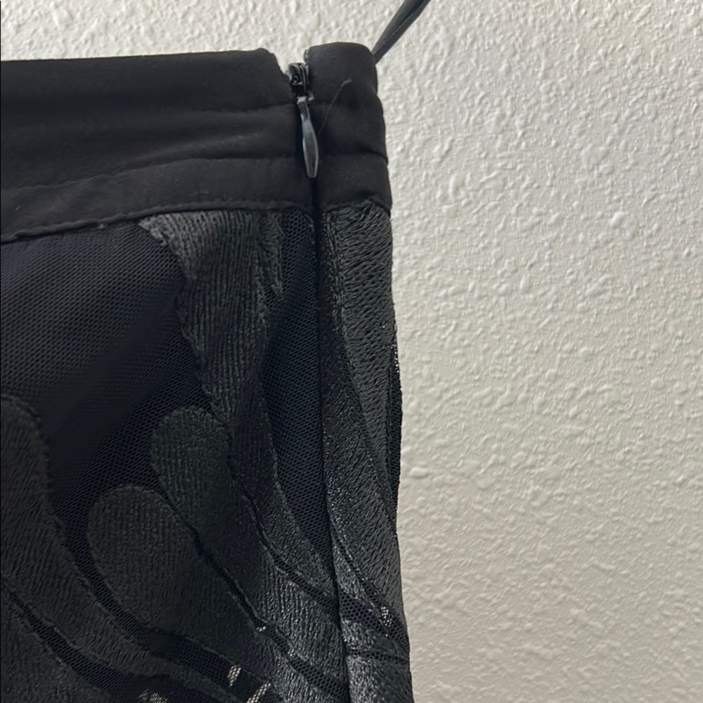 Bebe embroidered mesh tunic - Picture 7 of 12
